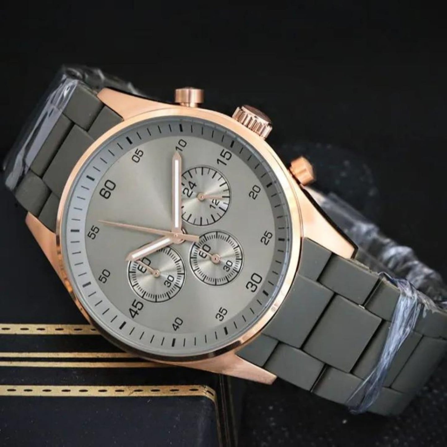 Pair of 2 Stylish Grey Rubber Chain Watch for Couple