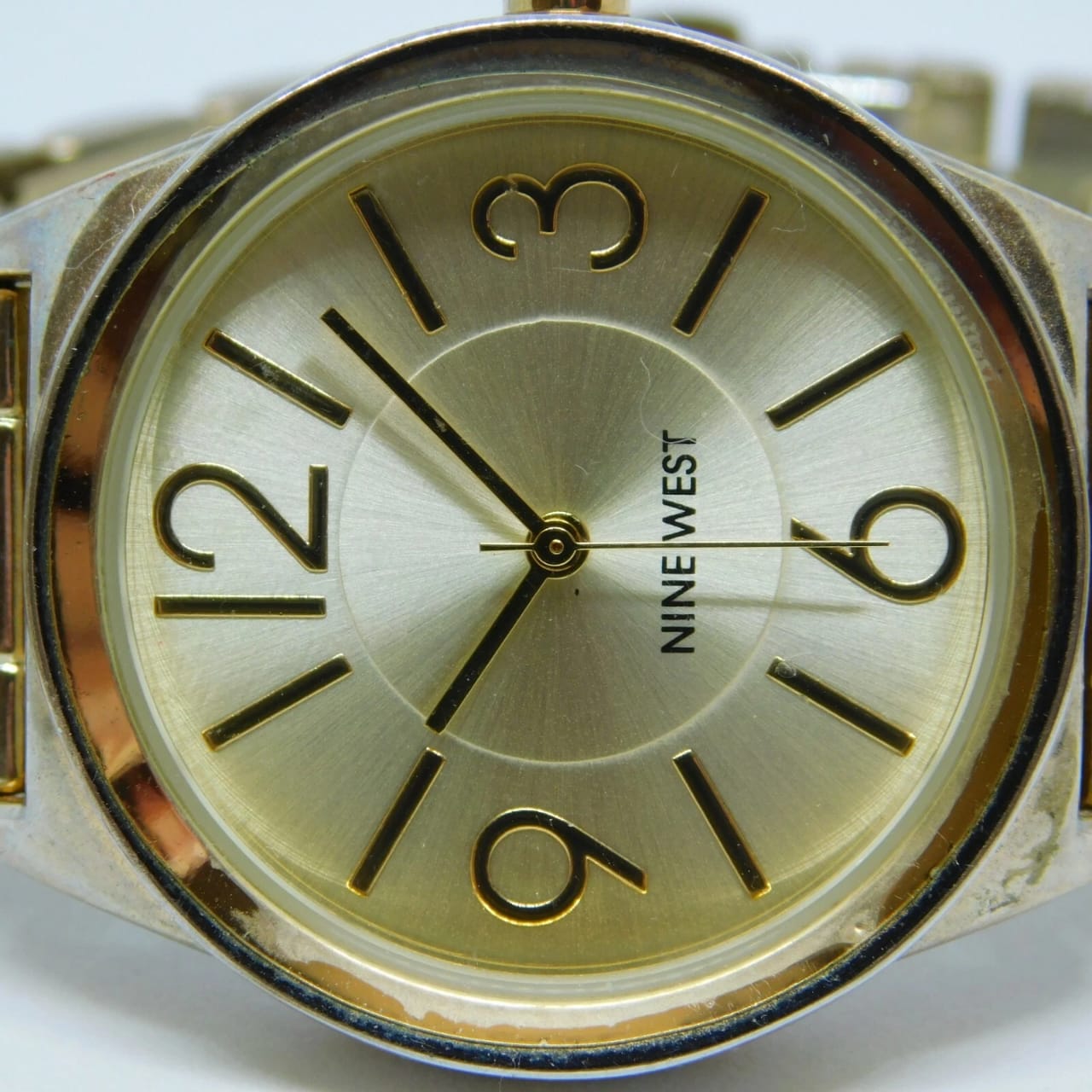 NINE WEST NW1662 Gold Tone Quartz Analog Women's Watch Sz. 6 1/2" New Battery